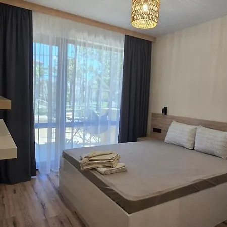 Black Sea Pearl Complex 1 *