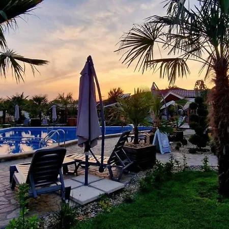 Black Sea Pearl Complex 1 *