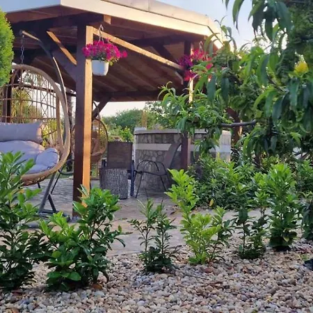 Black Sea Pearl Complex 1 Krapec