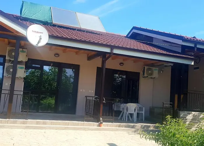 Къща за гости Black Sea Pearl Complex 1 *