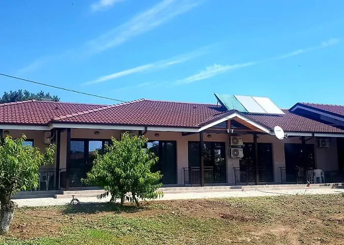 Къща за гости Black Sea Pearl Complex 1 *