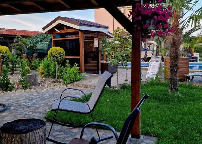 Black Sea Pearl Complex 1 *