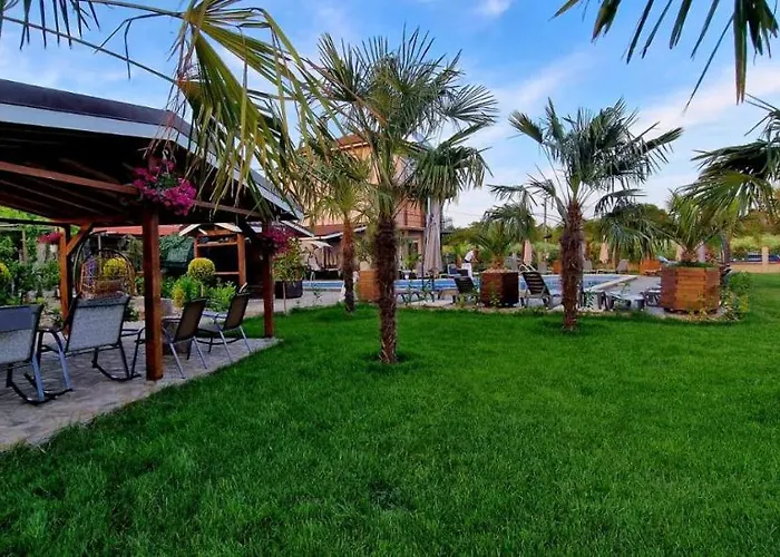 Black Sea Pearl Complex 1 *