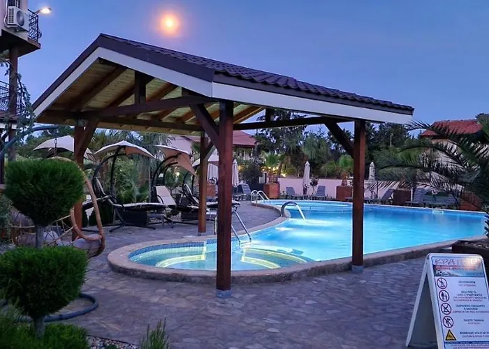 Black Sea Pearl Complex 1 Gæstehus