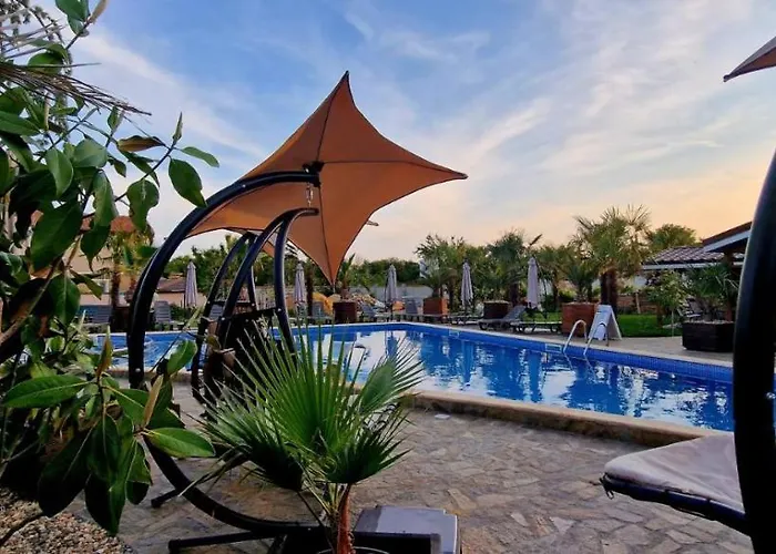 Black Sea Pearl Complex 1 Крапец