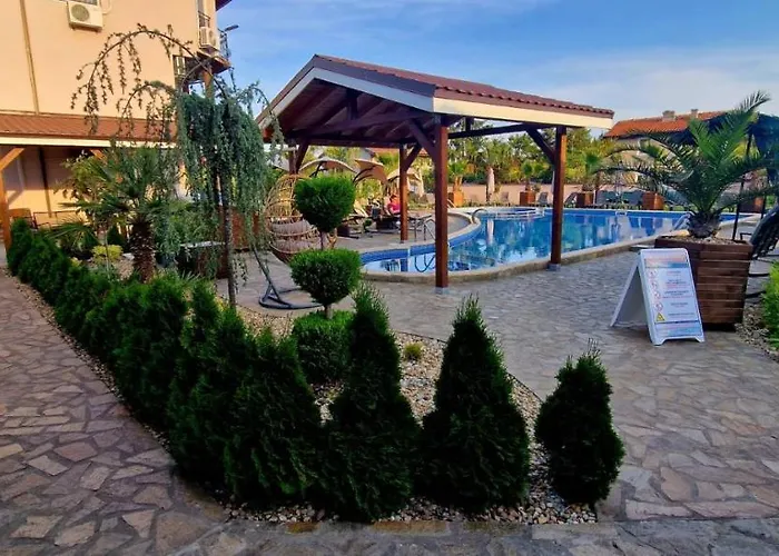 Black Sea Pearl Complex 1